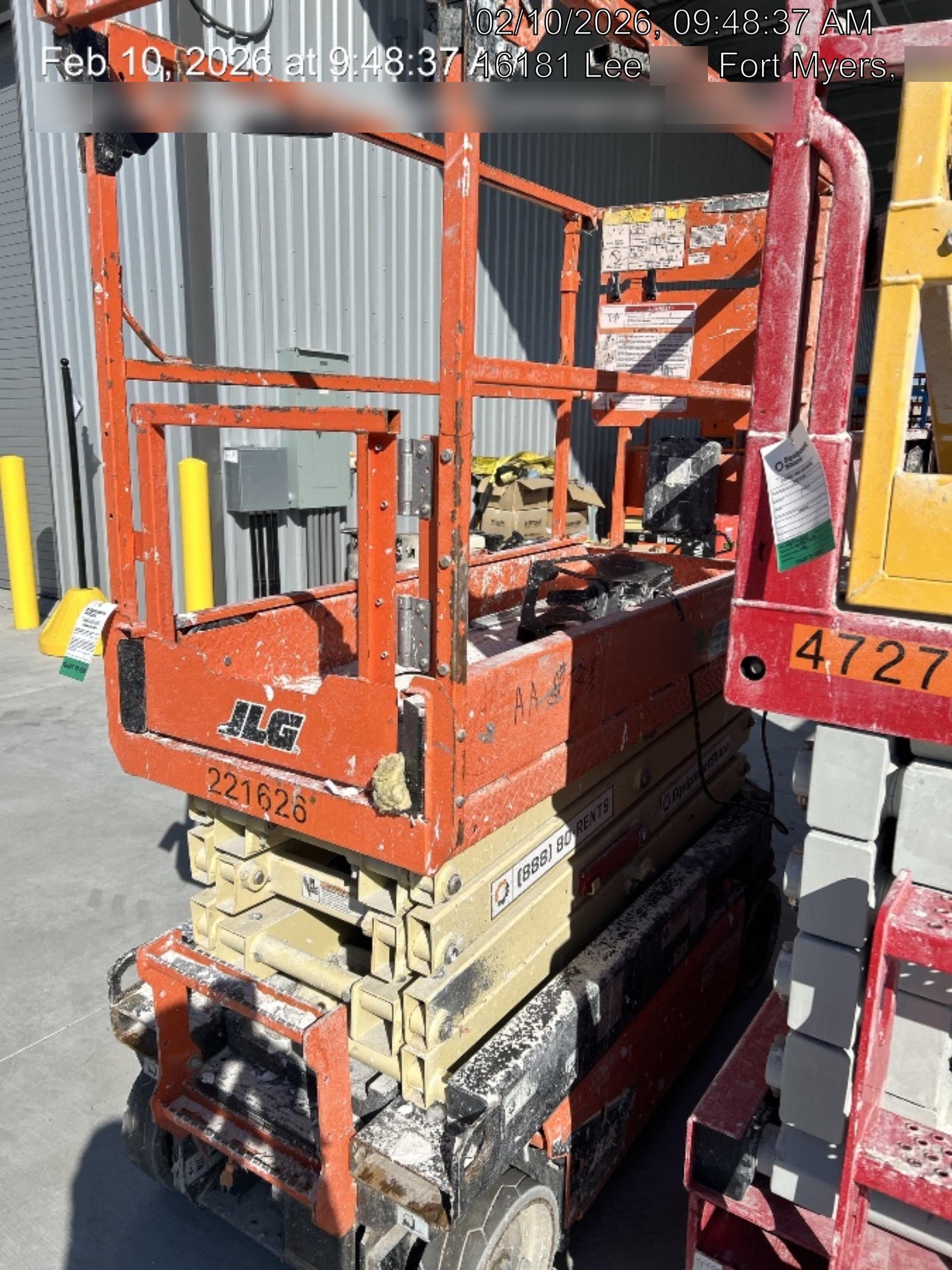 2022 JLG ES1932