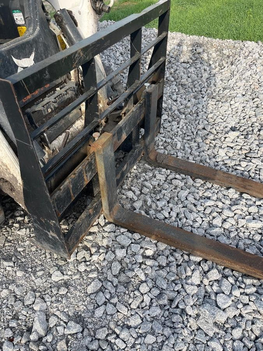 2019 ARROW MATERIAL HANDLING 60" Pallet Forks - Arrow