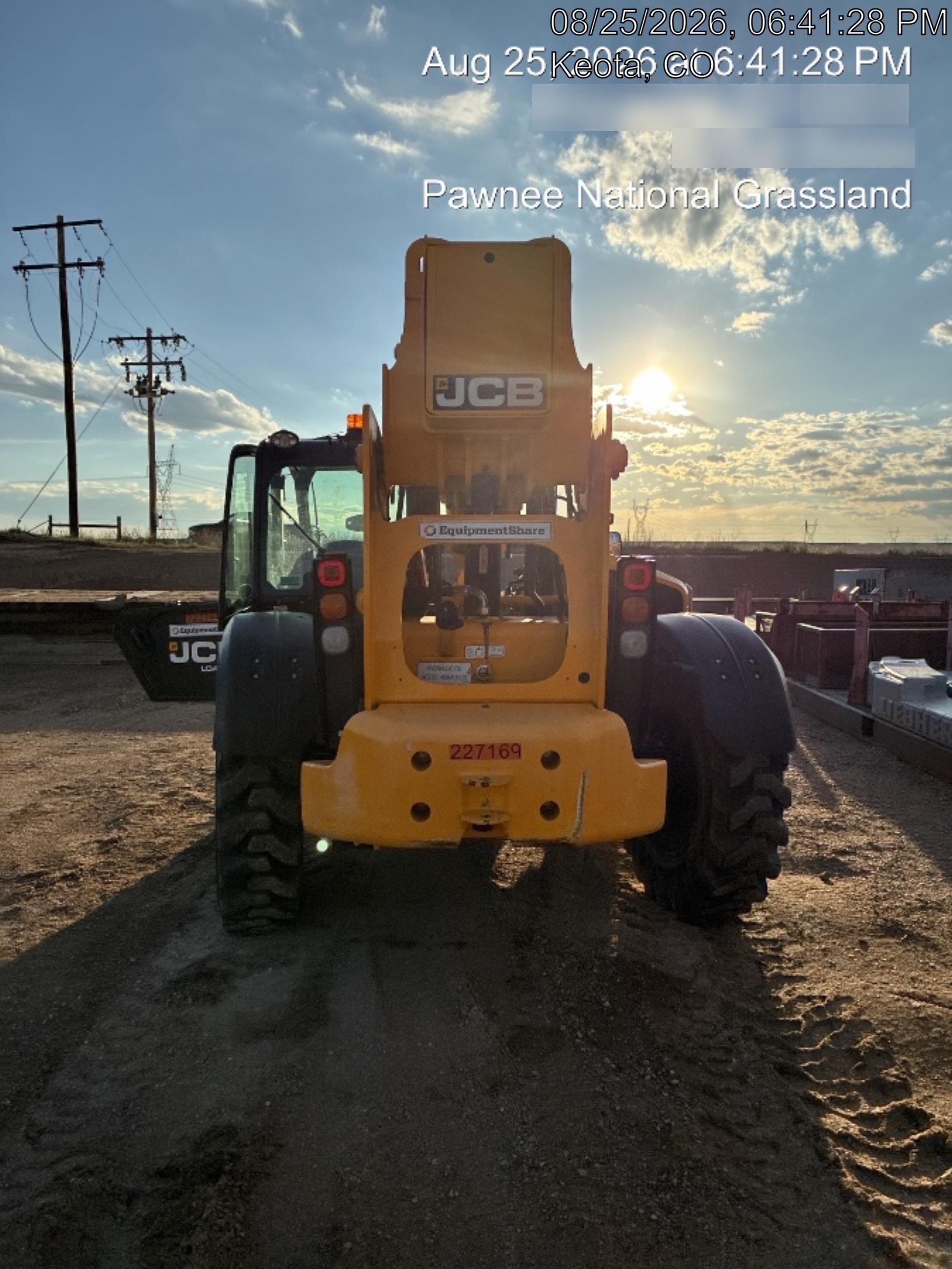 2021 JCB 512-56
