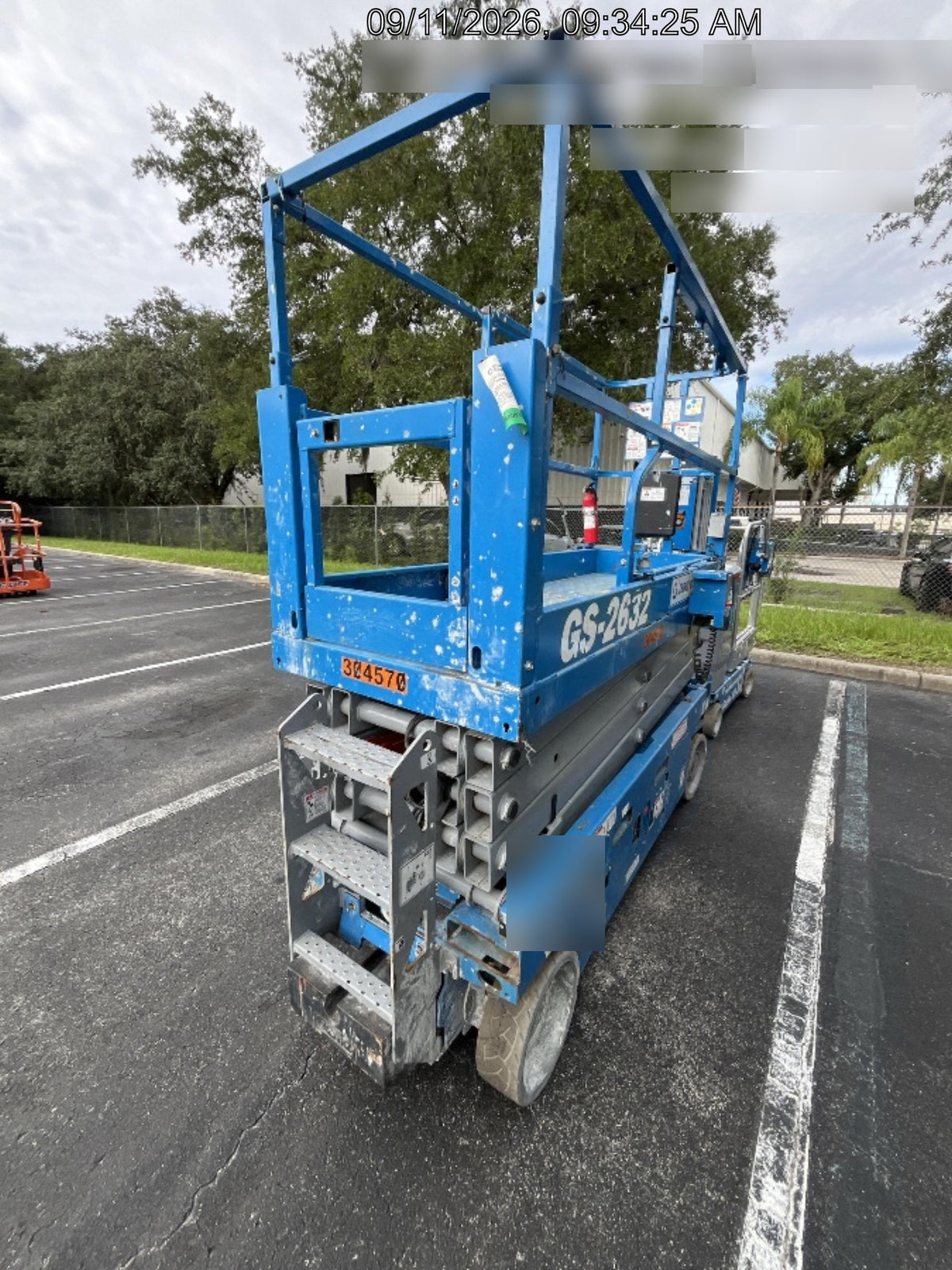 2023 GENIE GS-2632