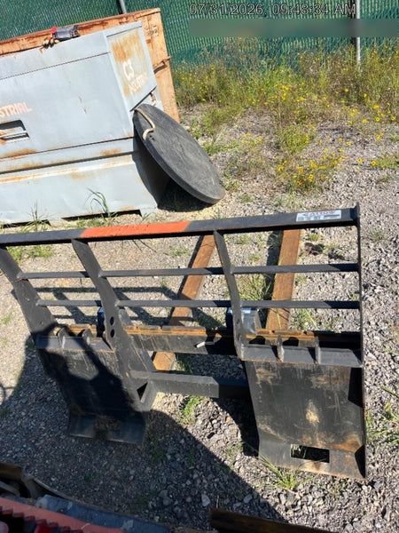 2025 ARROW MATERIAL HANDLING 48" Pallet Forks - Arrow