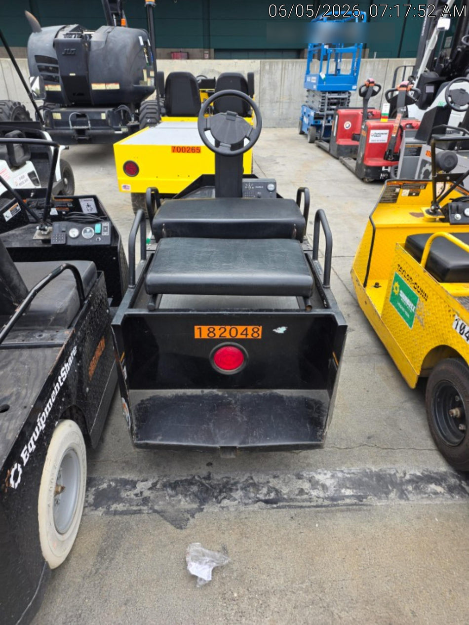 2021 Expeditor Expeditor 3 wheel Expeditor, Steering Wheel, Solid Non marketing tires, Ball Hitch, Front bumper, Painted Black