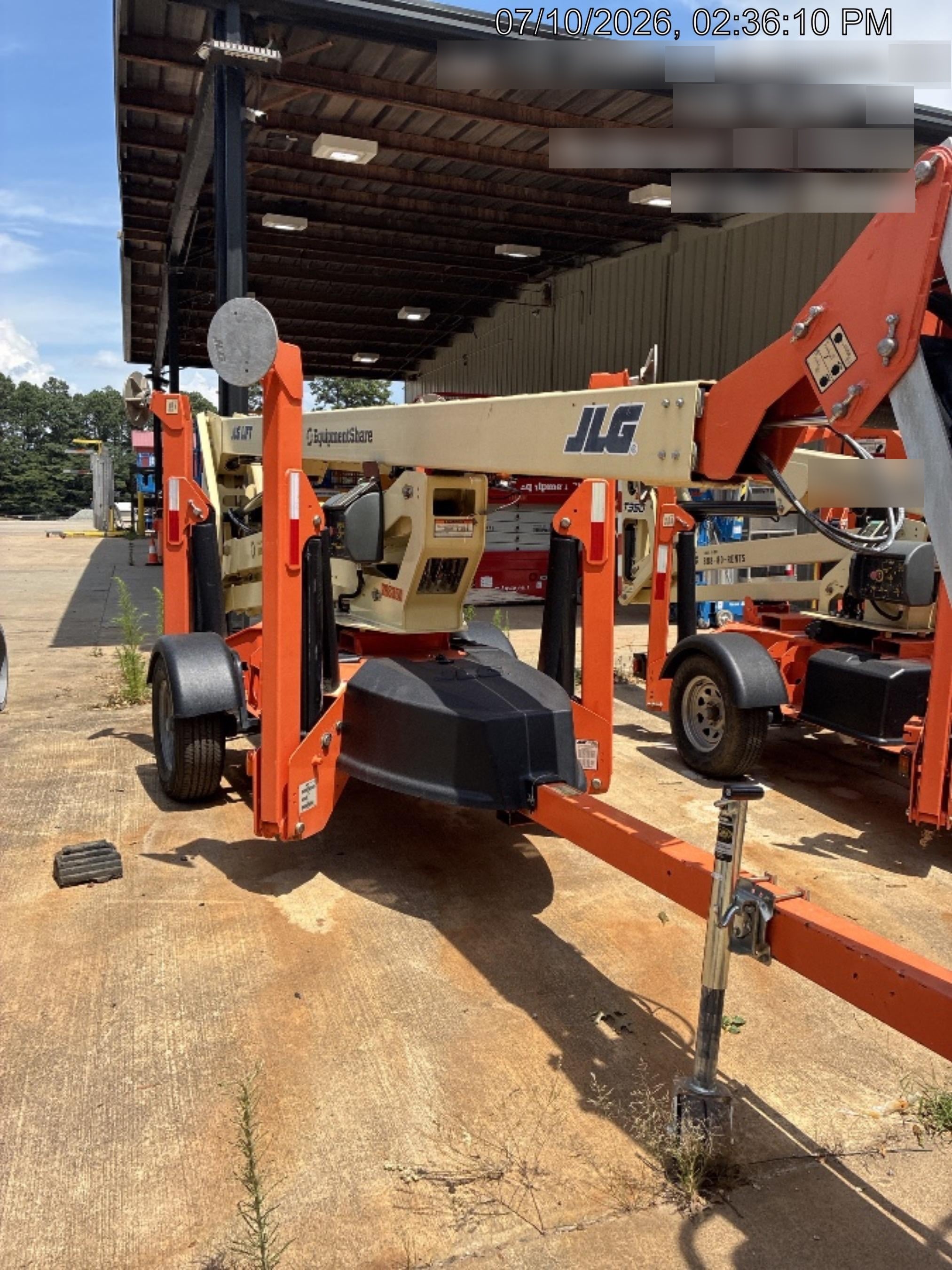2023 JLG T500J