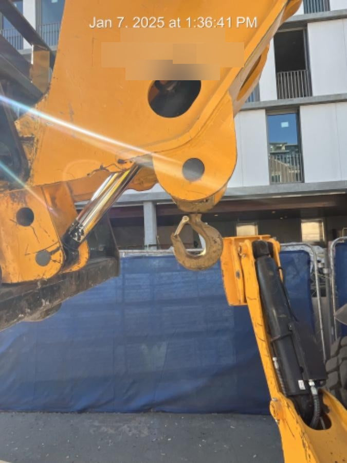2023 JCB 510-56