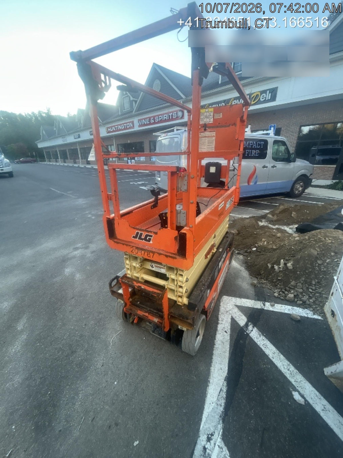 2022 JLG ES1932