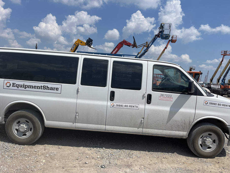 2023 CHEVROLET Express Van - Rental