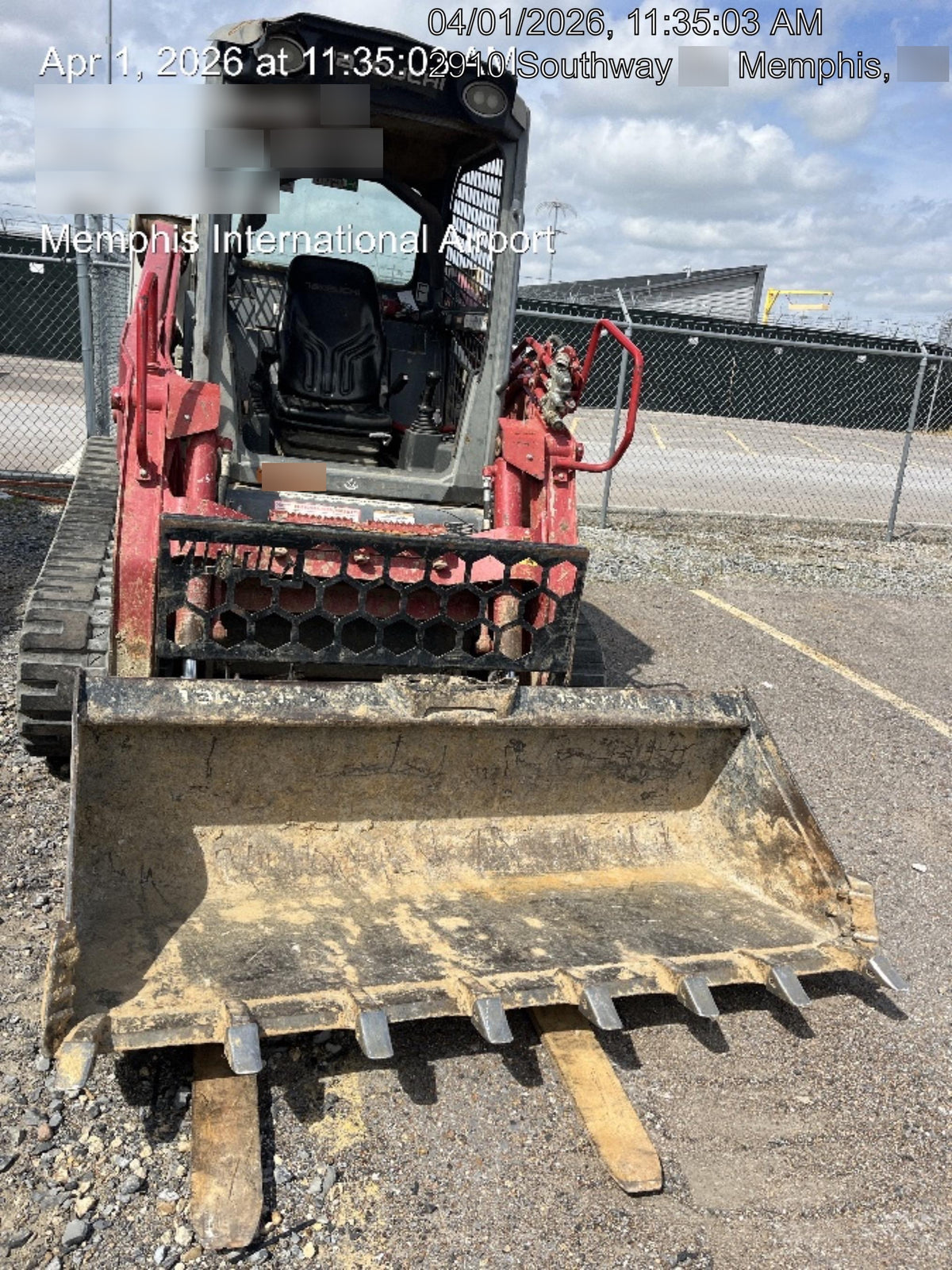 2022 ARROW MATERIAL HANDLING F5000