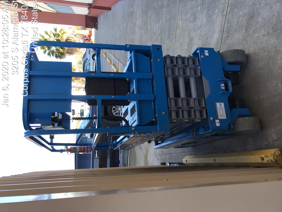 2019 Genie GS-1930 Fixed rails with chain Entry