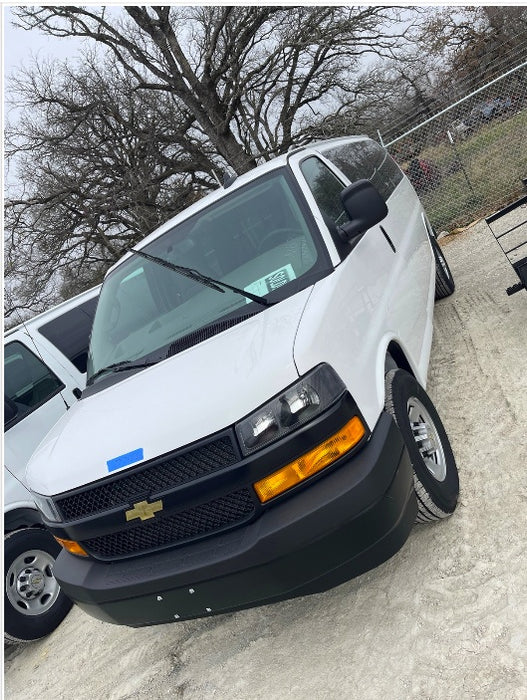 2023 CHEVROLET Express Van - Rental