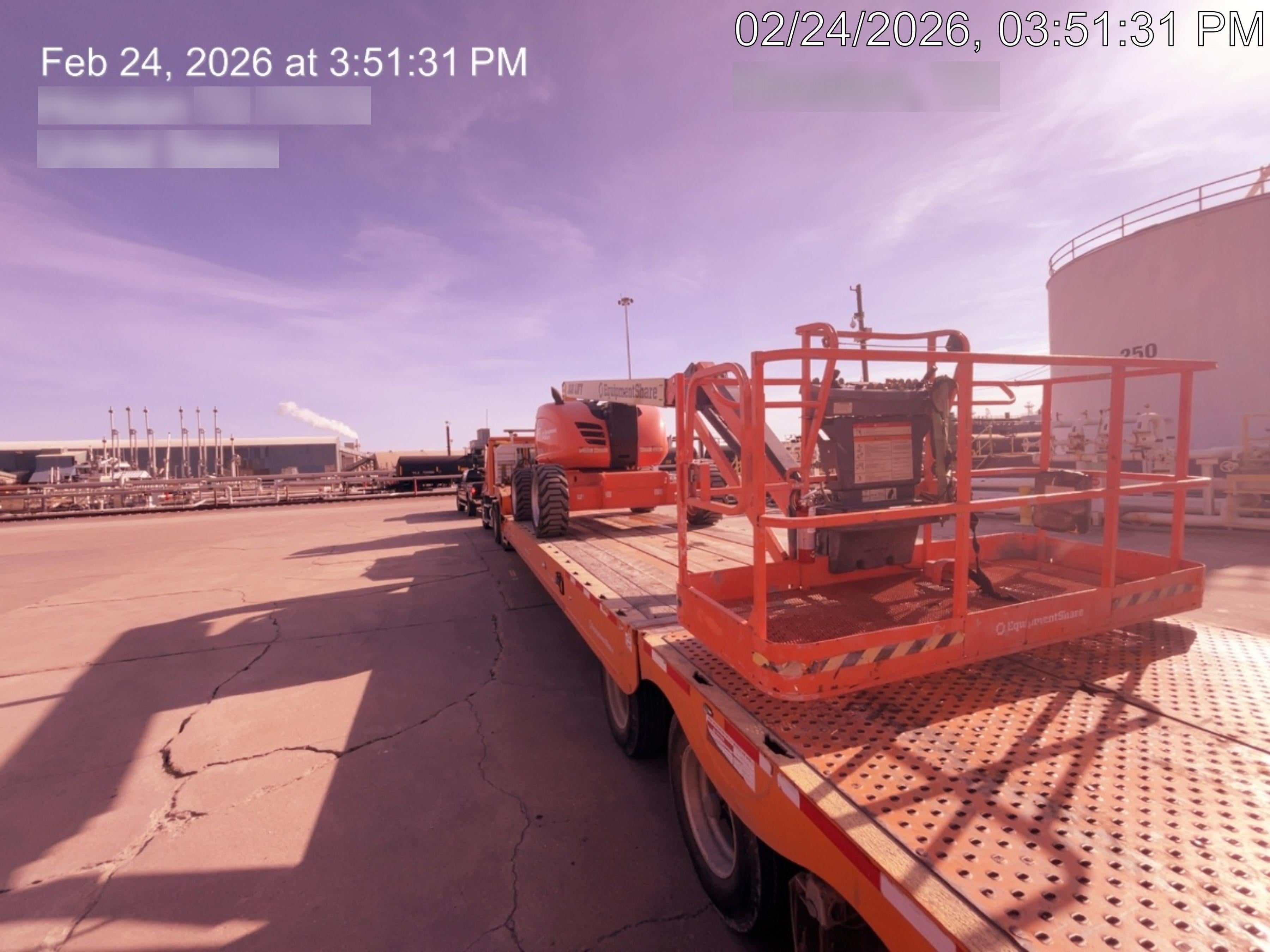 2023 JLG 600AJ