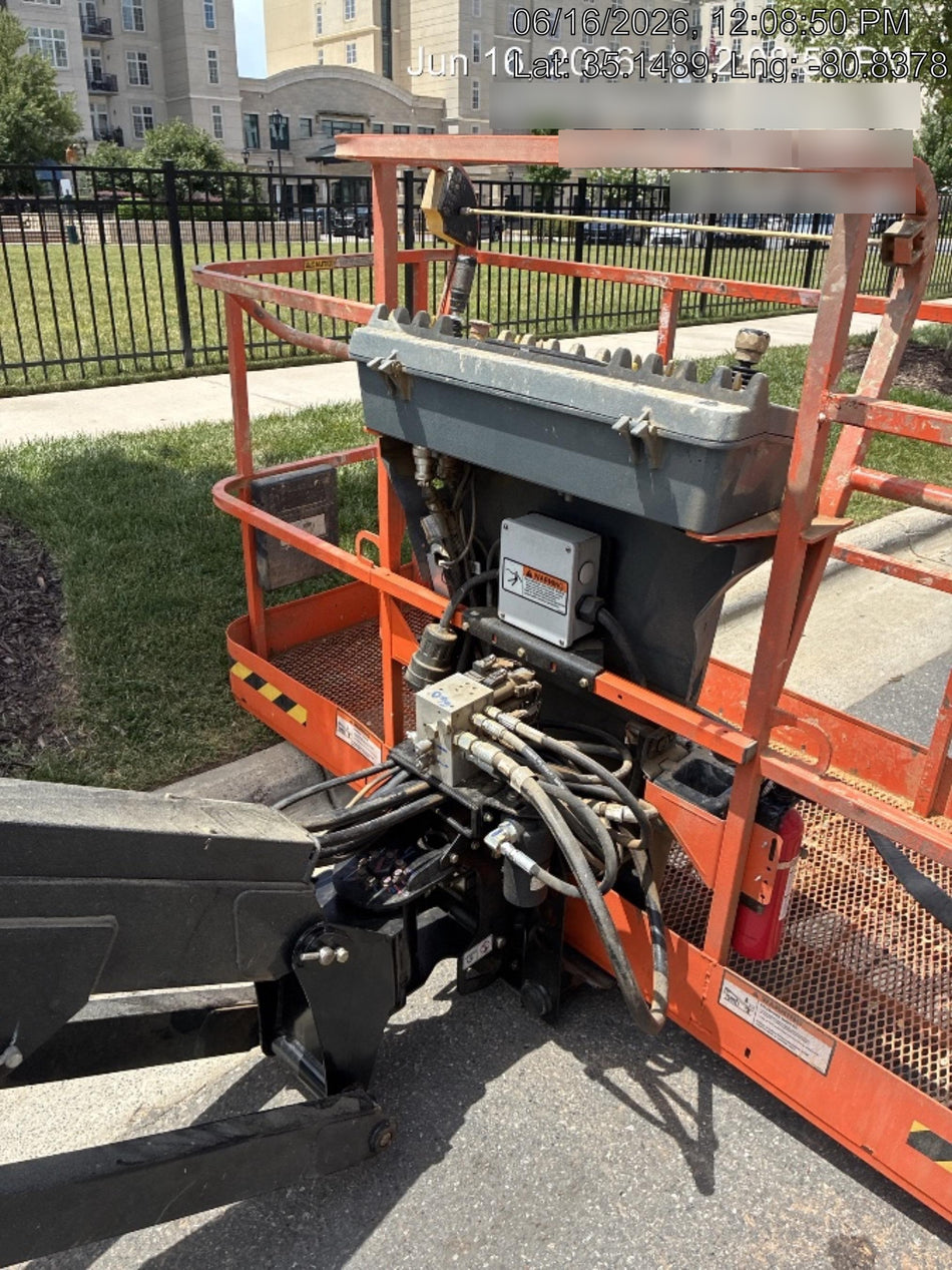 2025 JLG 660SJ