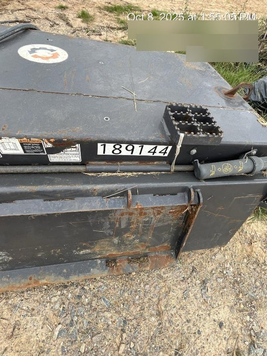 2021 PALADIN Sweepster SB72