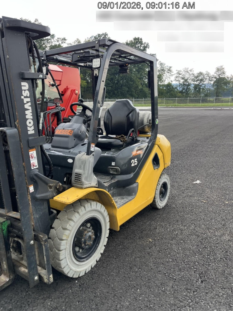 2022 KOMATSU FG25T-16