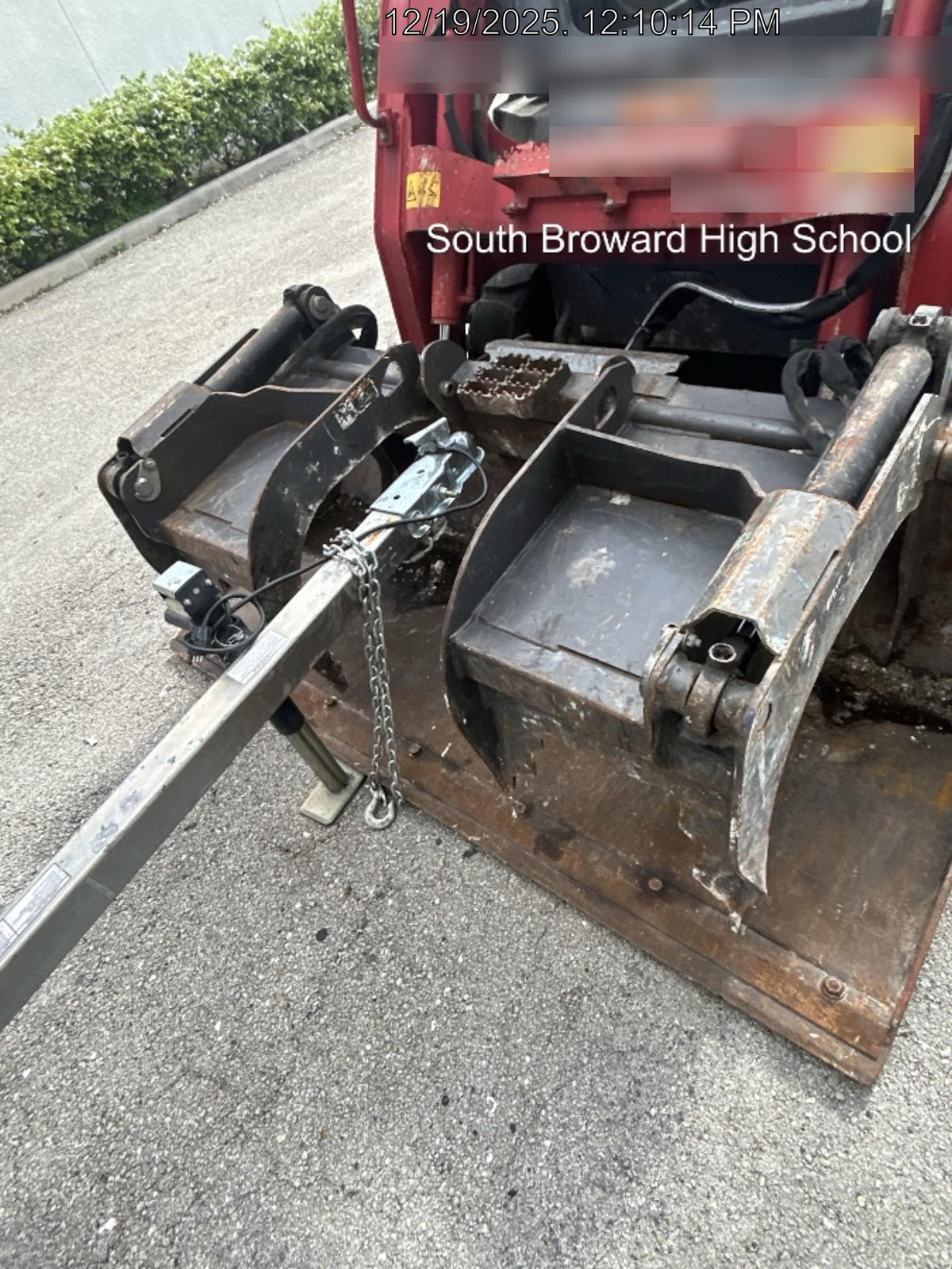 2020 PALADIN 72" Scrap Grapple Bucket - Paladin