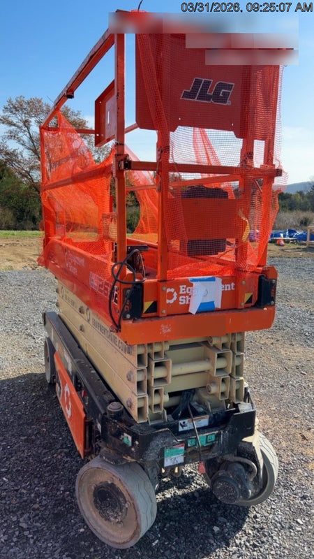 2022 JLG ES2632