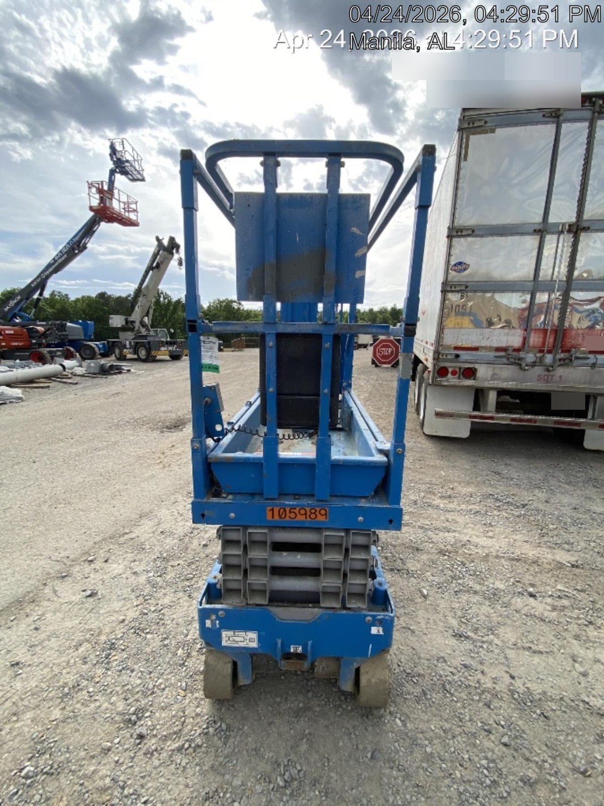 2020 Genie GS-1930 Solid Non Marking Tires, Beacon, Folding rails with half height swing gate