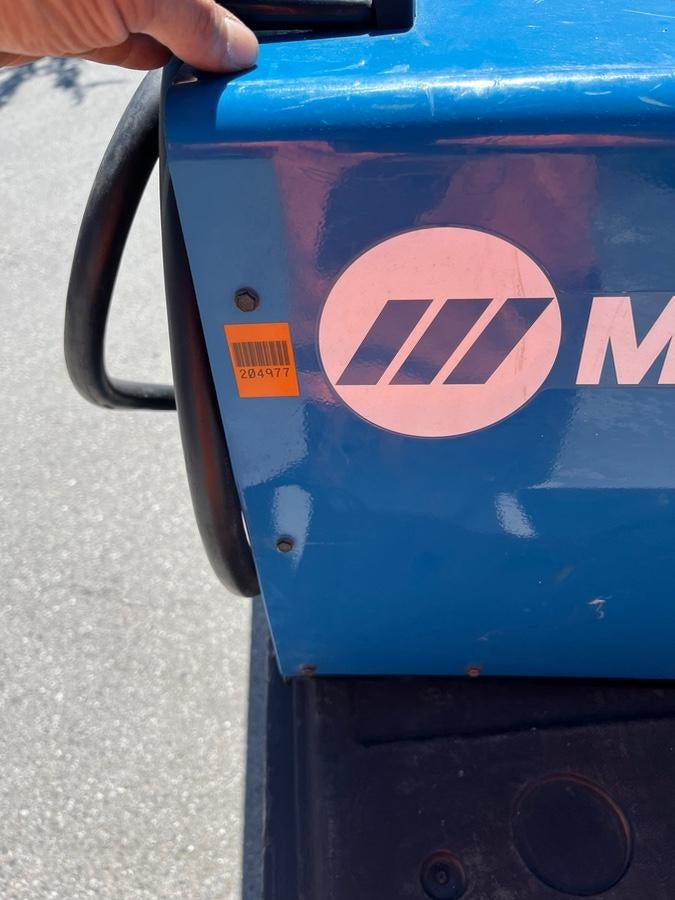 2021 MILLER ELECTRIC XMT 350