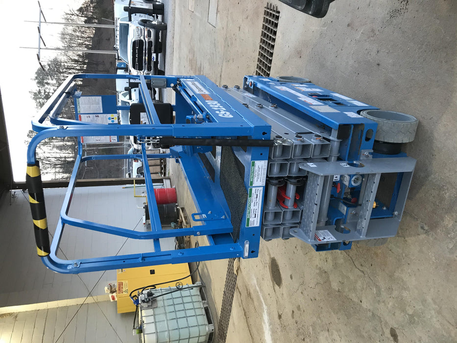 2019 Genie GS-1930 Fixed Rails with Chain Entry