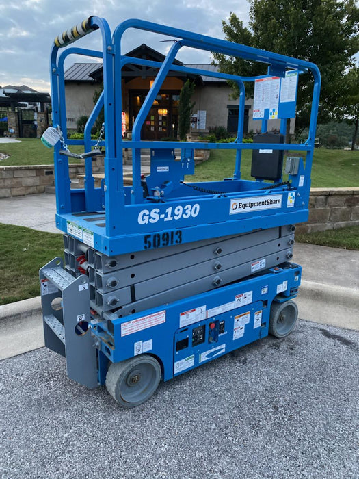 2019 Genie GS-1930 Fixed Rails with Chain Entry