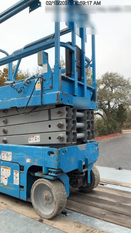 2019 Genie GS-1930 Fixed rails with chain Entry