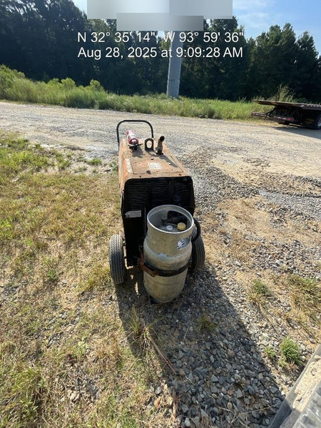 2021 Lincoln Electric Ranger 305 LPG LPG One-Pak (includes undercarriage, tank holder & tank strap) ORANGE