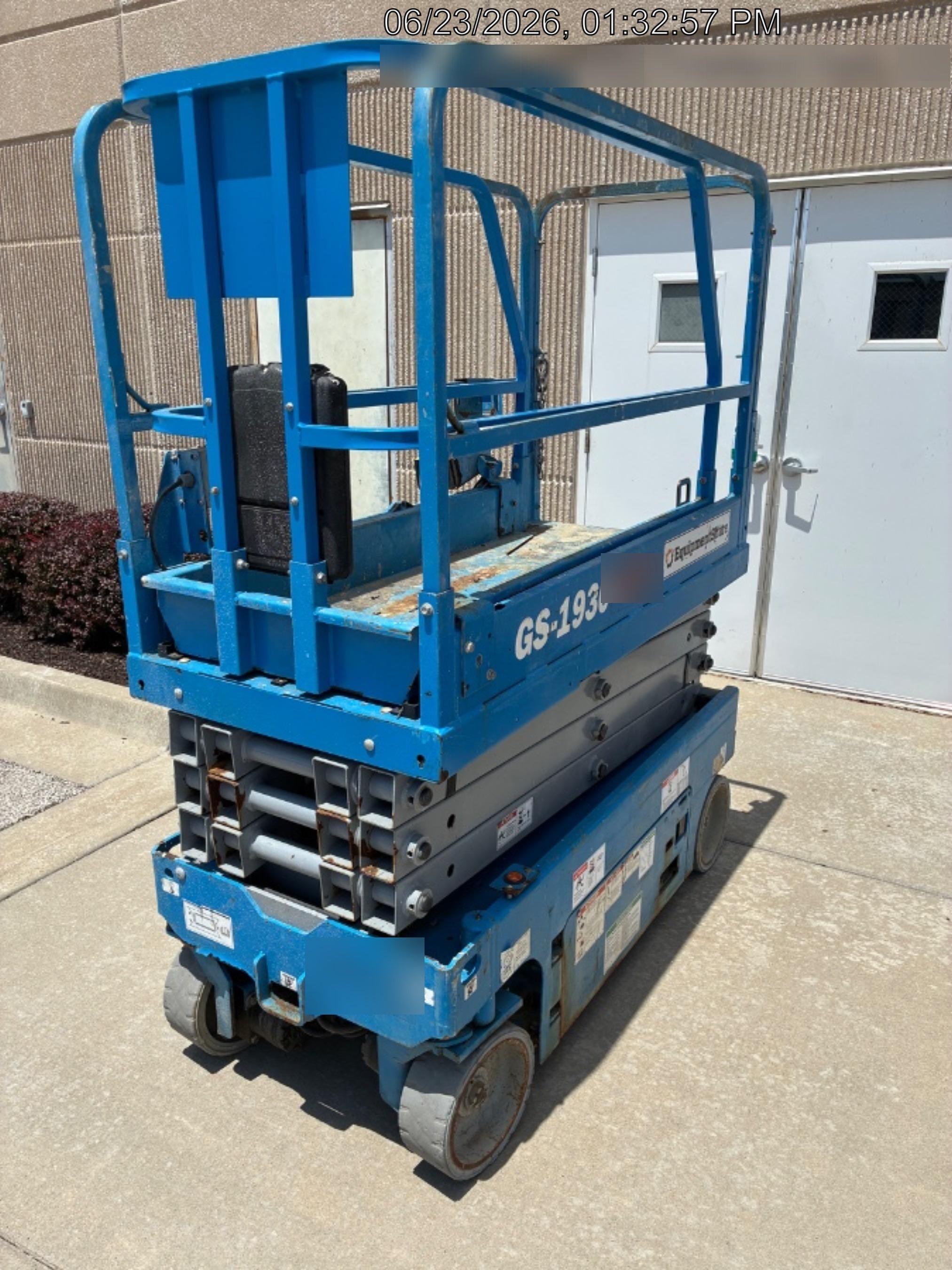 2019 Genie GS-1930 Fixed rails with chain Entry