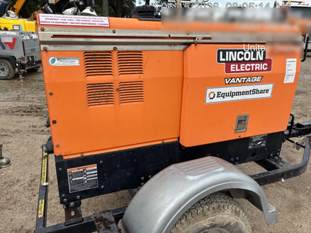 2022 Lincoln Electric LE400 Kubota V1505, Trlr, Cable Rack, Light Kit, ES Decals, T3