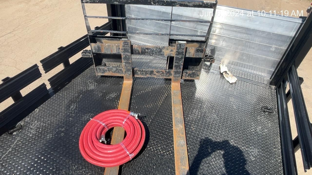 2021 ARROW MATERIAL HANDLING 60" Pallet Forks