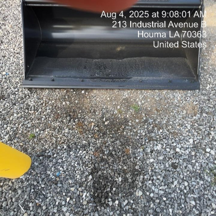 2025 JOHN DEERE 72" Skid Loader Bucket - John Deere C72