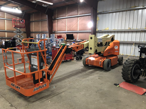 2019 JLG E400AJPN
