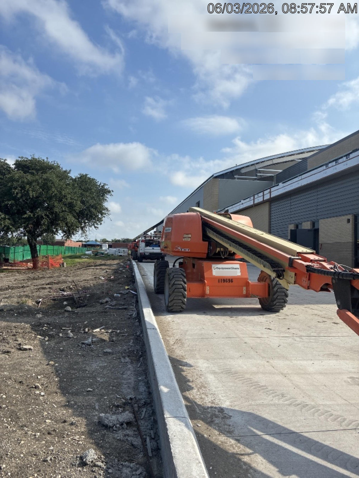 2021 JLG 660SJ