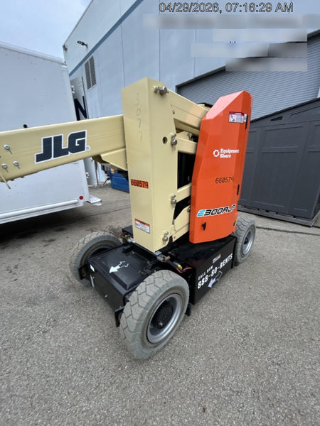 2026 JLG E300AJP