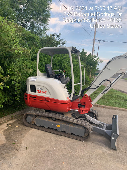 2021 TAKEUCHI TB235-2R
