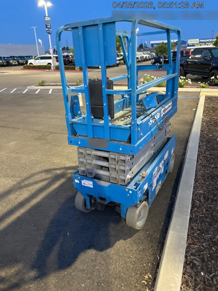 2019 Genie GS-1930 Half Height Swing Gate, 800W Inverter