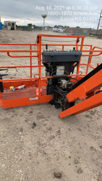 2019 JLG 660SJ