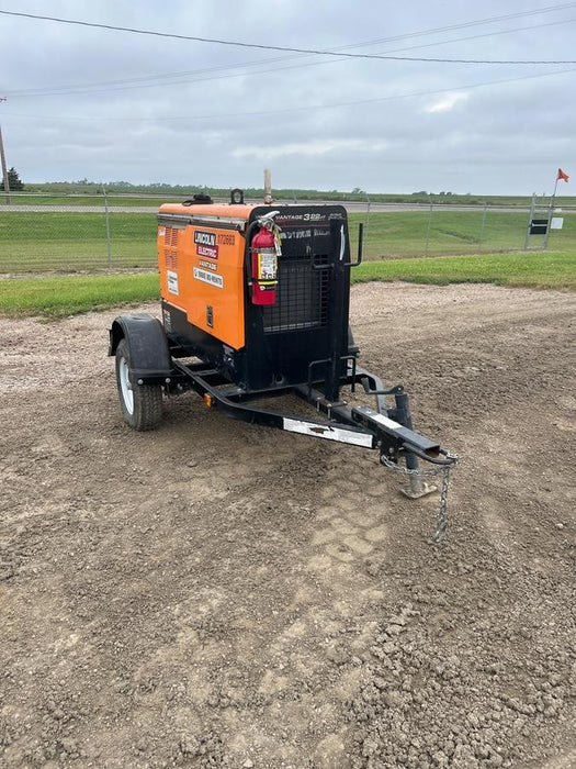 2021 Lincoln Electric Vantage 322 Vantage 322 Ready Pak 3 w/ Decals, ORANGE (includes trailer, cable rack, fender light kit) NO Telematics