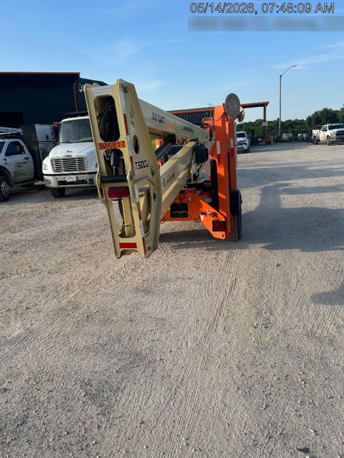 2023 JLG T500J