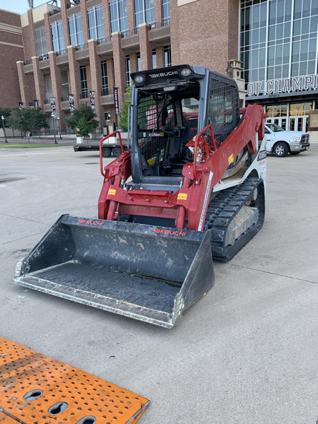 2023 TAKEUCHI TL10V2-CR