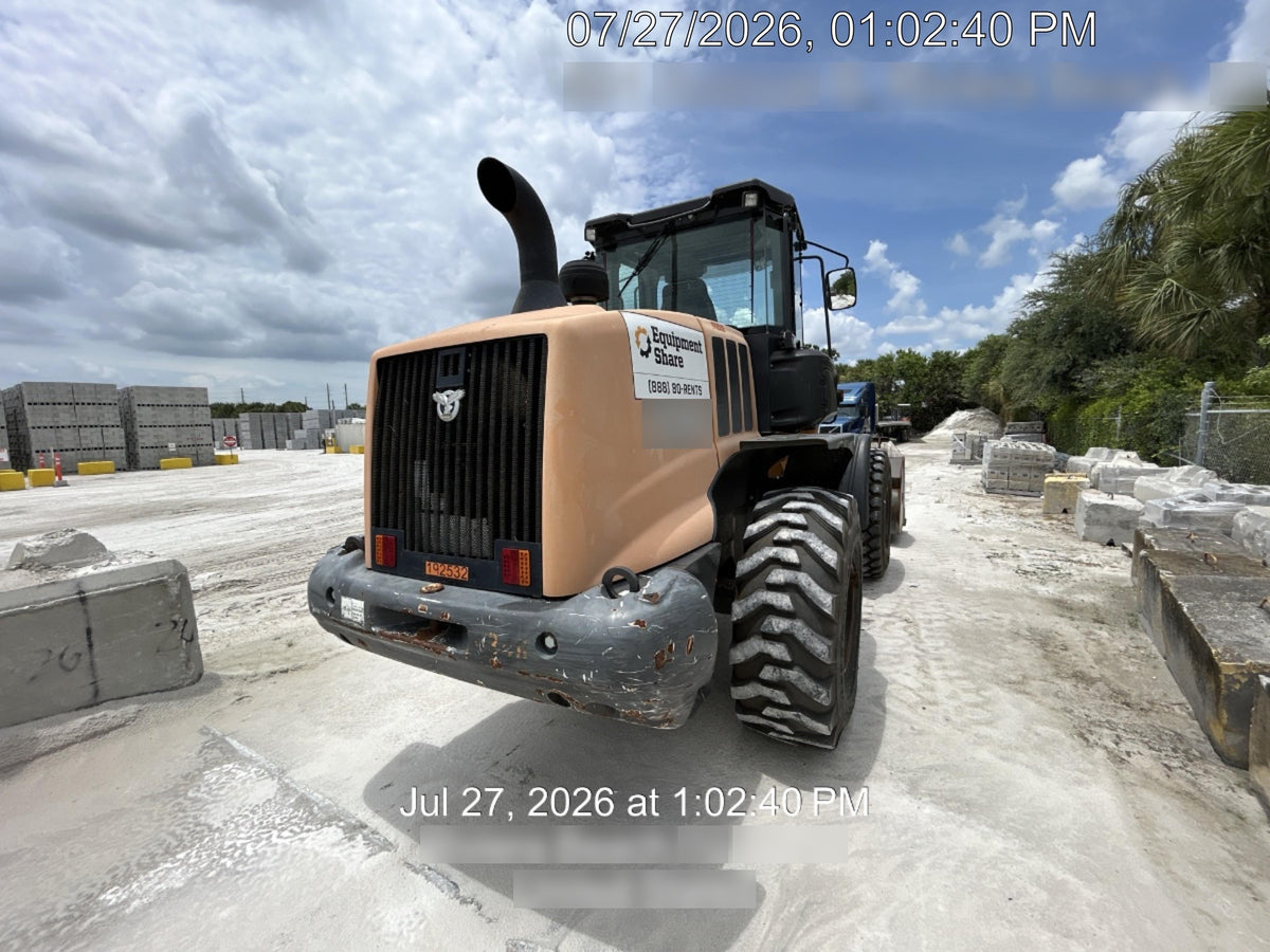 2018 CASE 721G