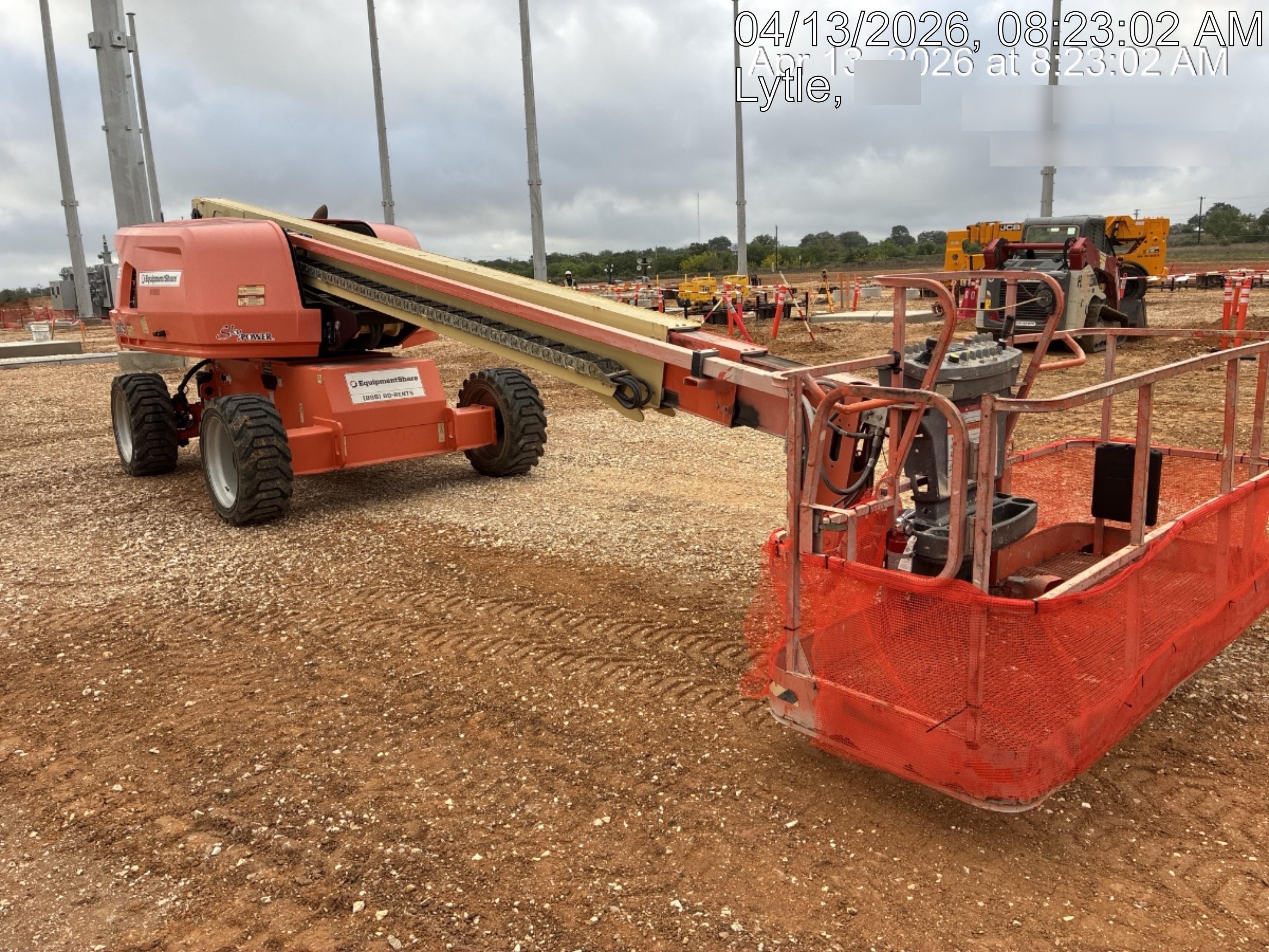 2021 JLG 600S