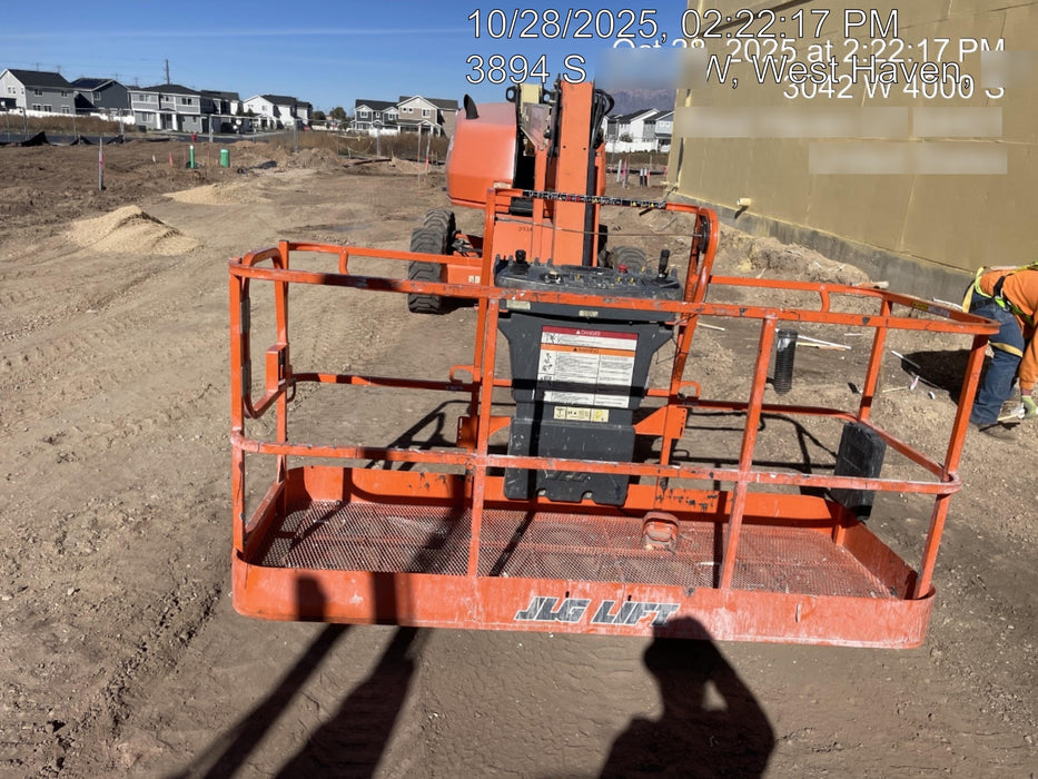 2019 JLG 460SJ
