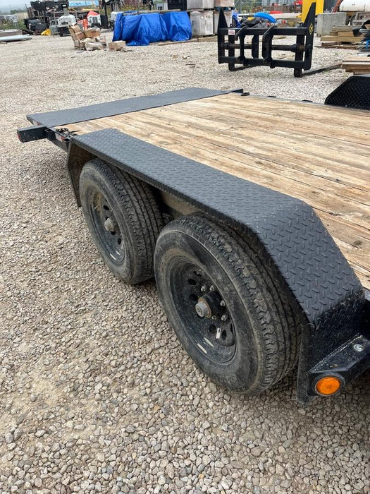 2024 PJ TRAILERS TH202