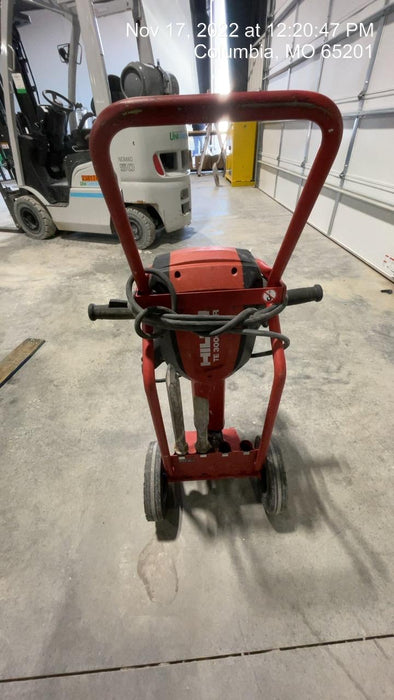 2020 HILTI TE 3000-AVR