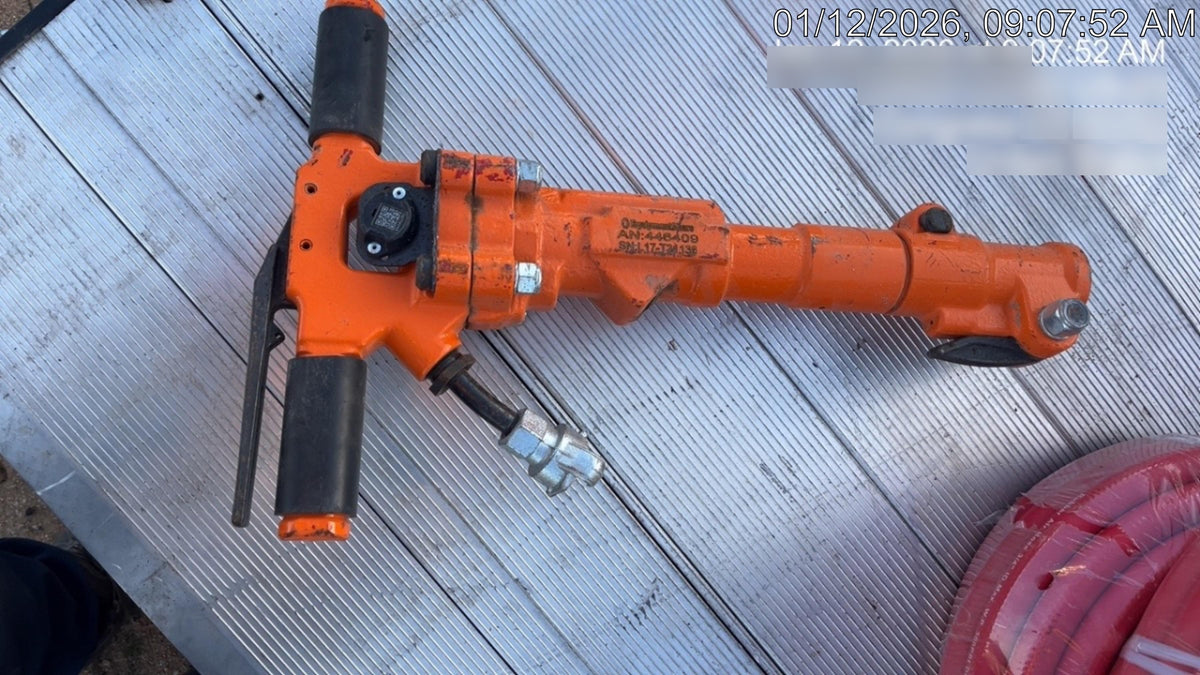 2024 MICHIGAN PNEUMATIC ES-TPB30-1-TRACKER