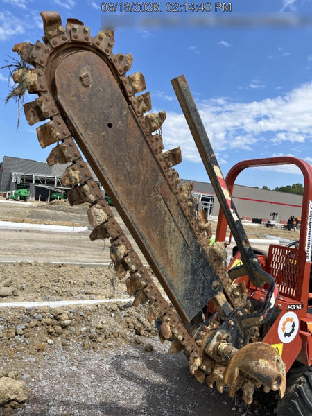 2022 DITCH WITCH RT45A