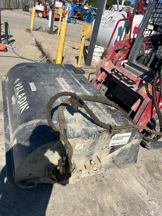 2021 PALADIN Sweepster SB72