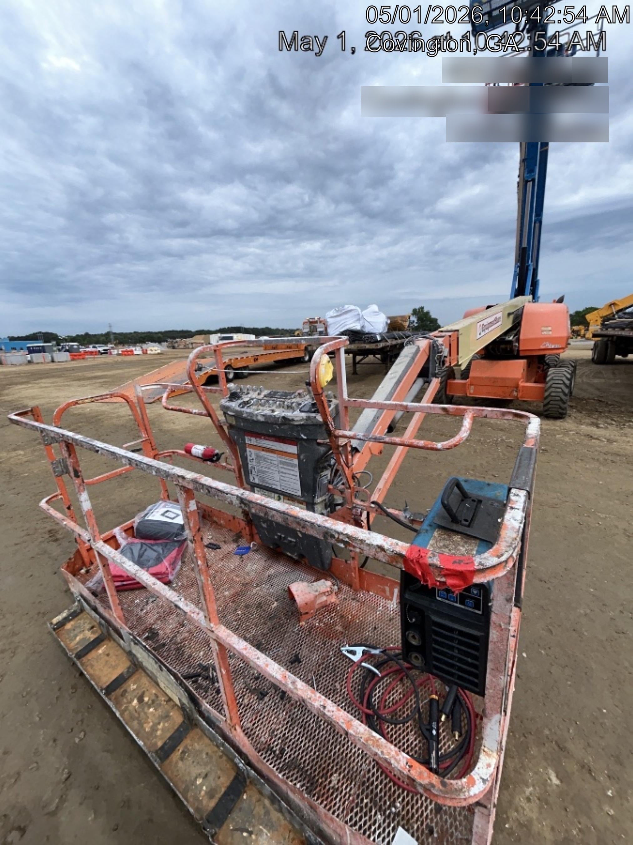 2019 JLG 660SJ