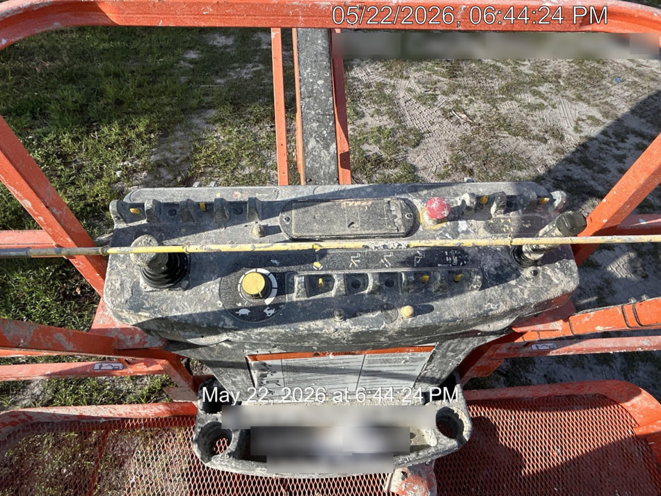 2022 JLG 660SJ