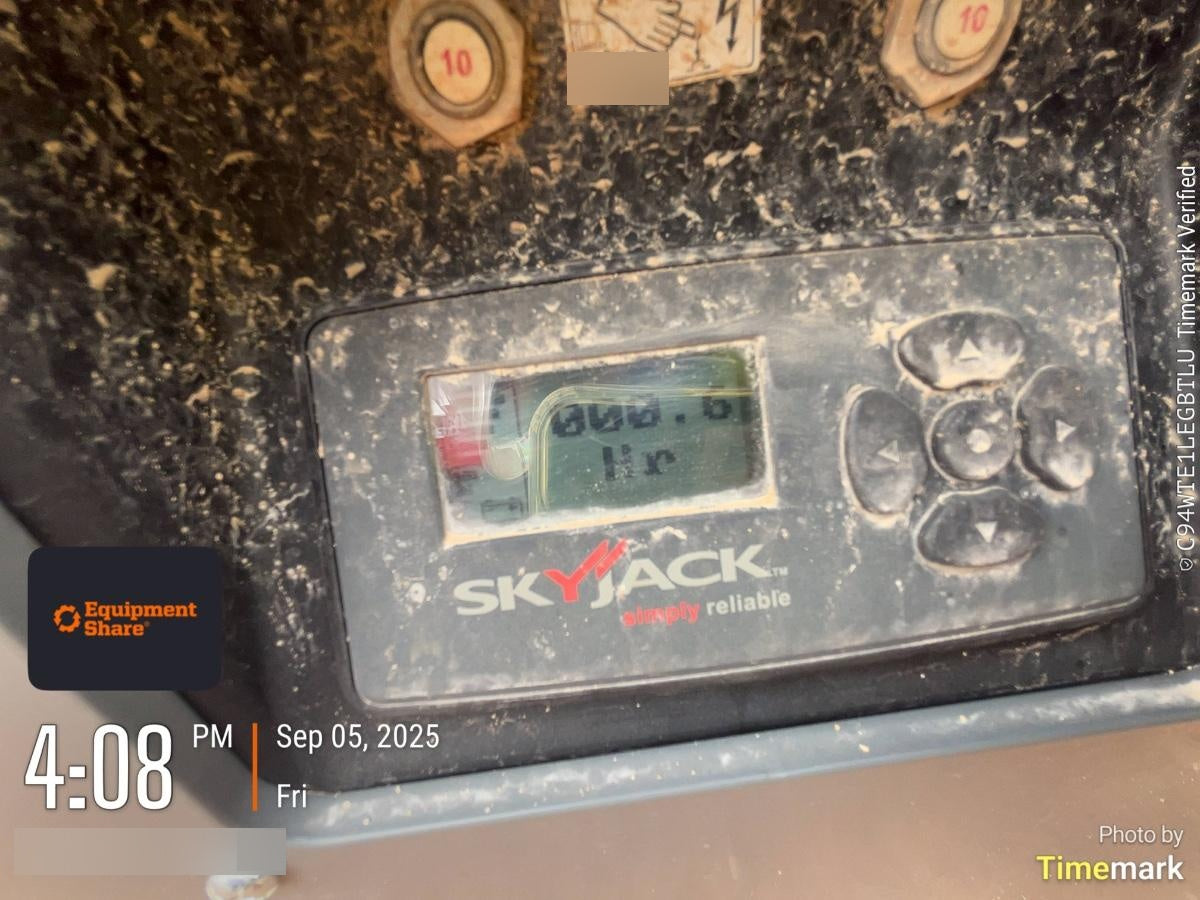 2025 SKYJACK SJ3226