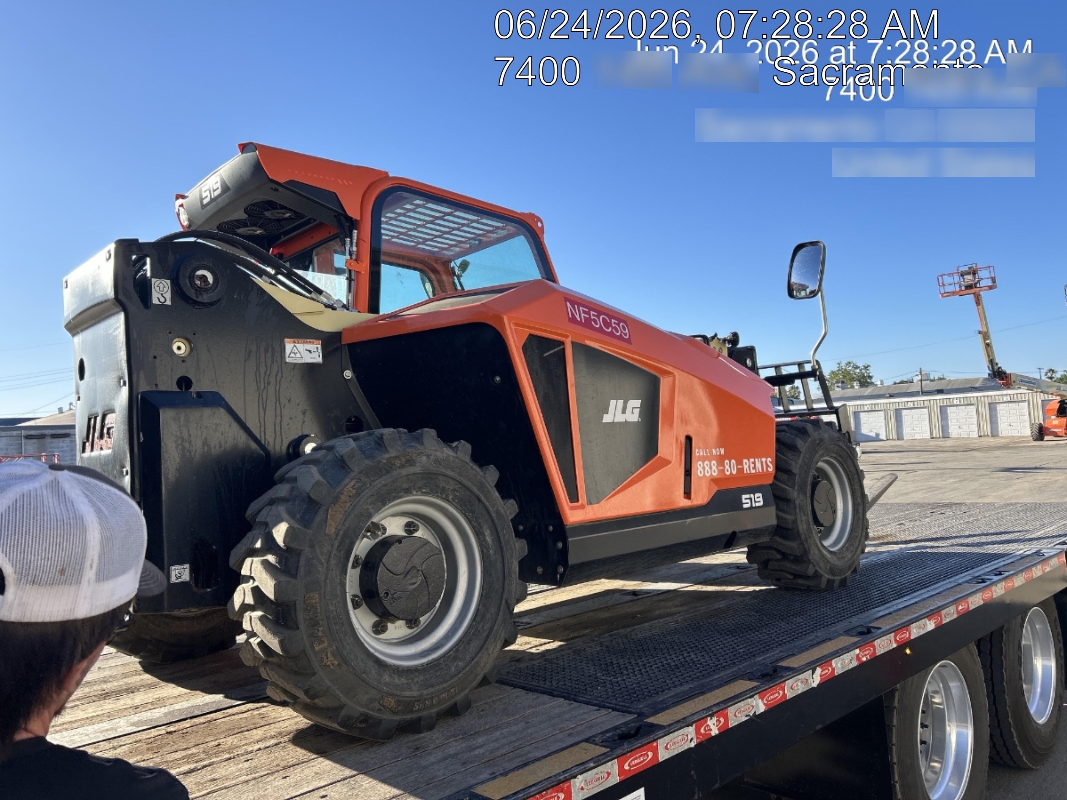 2025 JLG 519